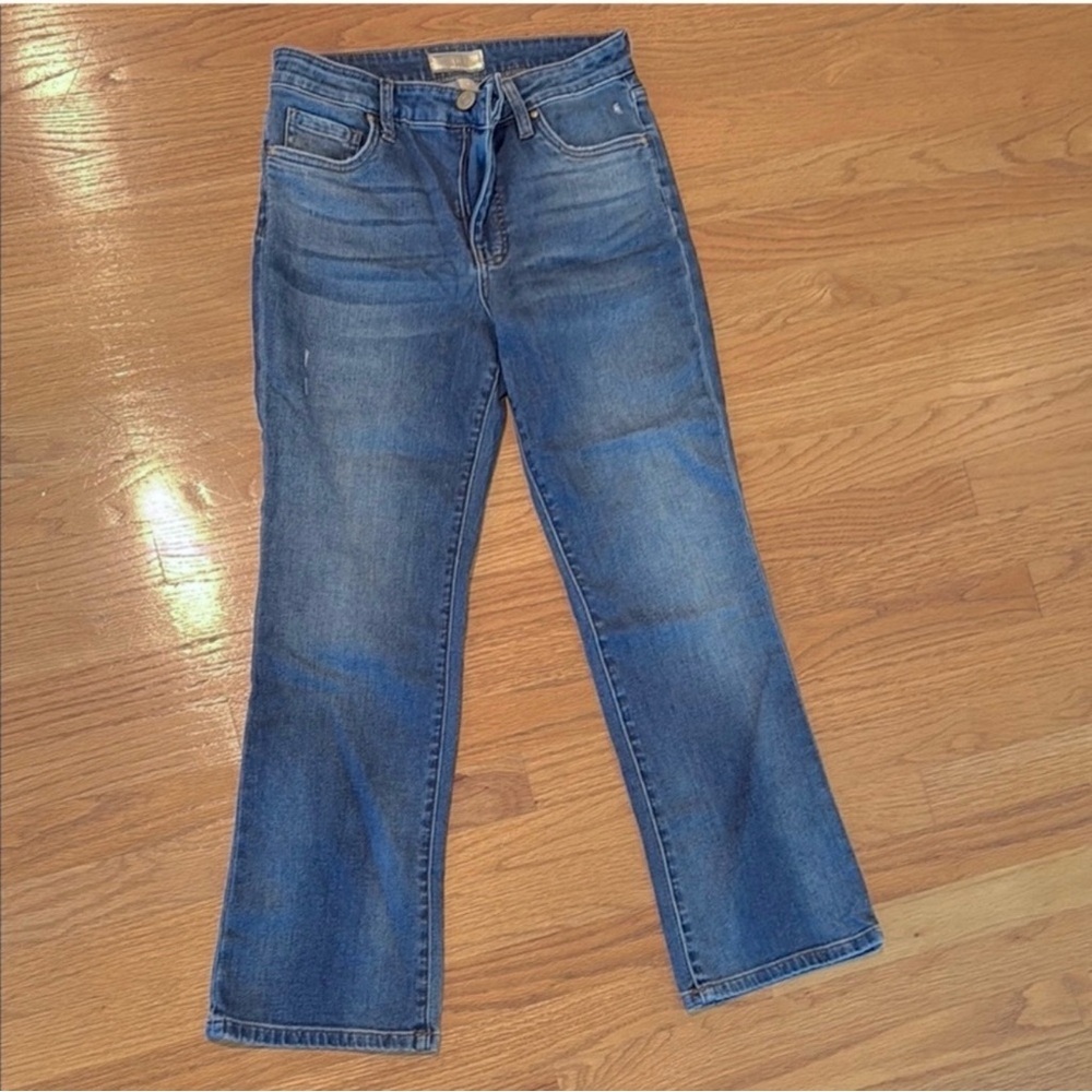 Kut from the Kloth Kelsey High Rise Ankle Flare - Picture 5 of 8